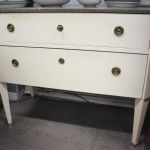 989 3531 CHEST OF DRAWERS